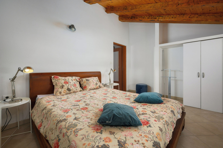 Bedroom 3, Bella Vista Vrsar - Rustic Apt /w Sea View Balcony, Vrsar