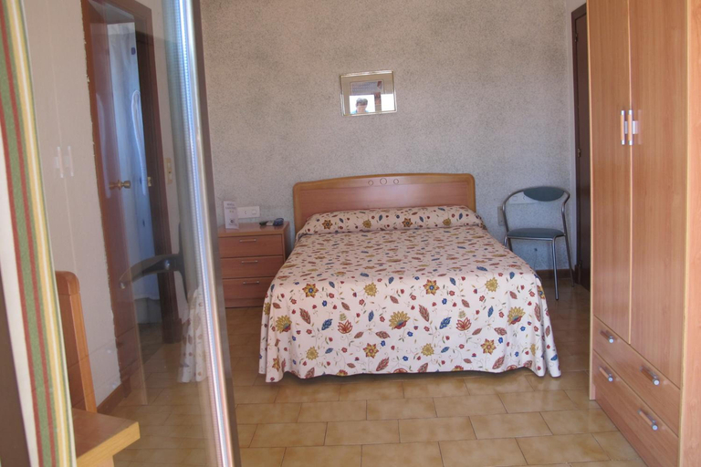 Bedroom 4, Hostal Casa Pepe, Zaragoza