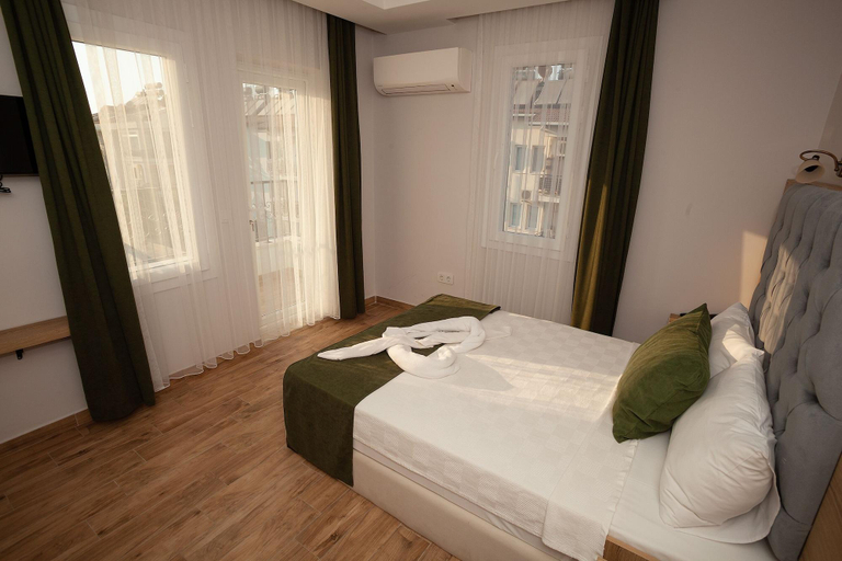 Bedroom 3, Kent Otel, Fethiye