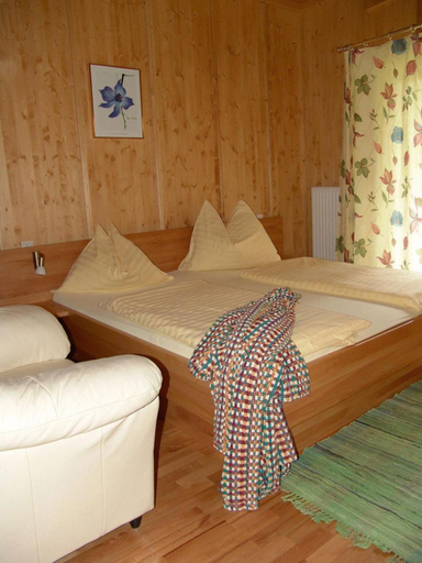 Bedroom 5, Enzianhof, Voitsberg