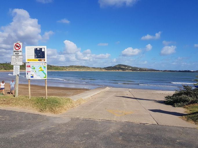 Sports and Entertainment 5, Fisherman's Beach Holiday Park, Livingstone - Pt B