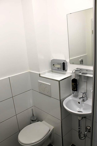 Room 2, Pionier Hotel Hamburg Wandsbek, Hamburg