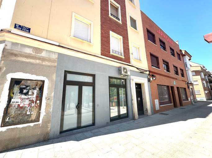 Exterior & Views 1, Apartamentos Myd Avenida America, Madrid