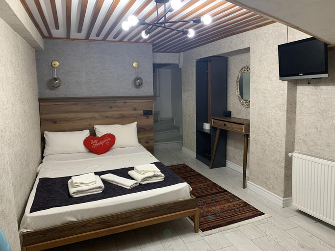 Bedroom 3, Mansion Valeria, Fatih