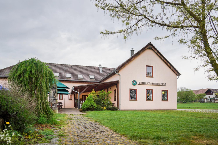 Exterior & Views 2, Penzion Putim, Písek