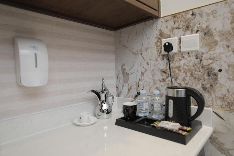 Room 2, Nars Plus Al Basateen, Jeddah