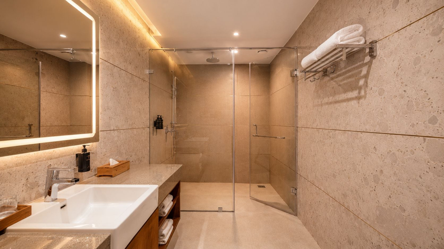 Bathroom 4, The Paradise Bliss - A Luxury Hotel & Spa in Udaipur, Udaipur