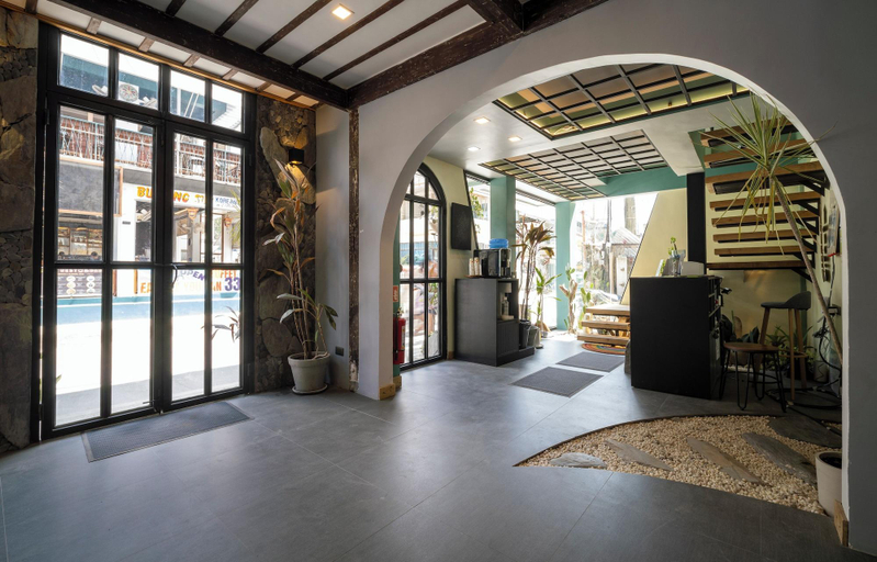 Public Area, Rockinnest, El Nido