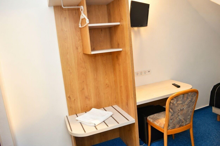 Room 5, Kuhn S Muhle, Rheingau-Taunus-Kreis