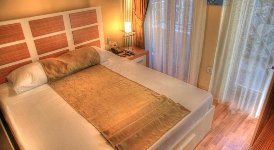 Bedroom, Tamara Suite Hotel, Beyoğlu