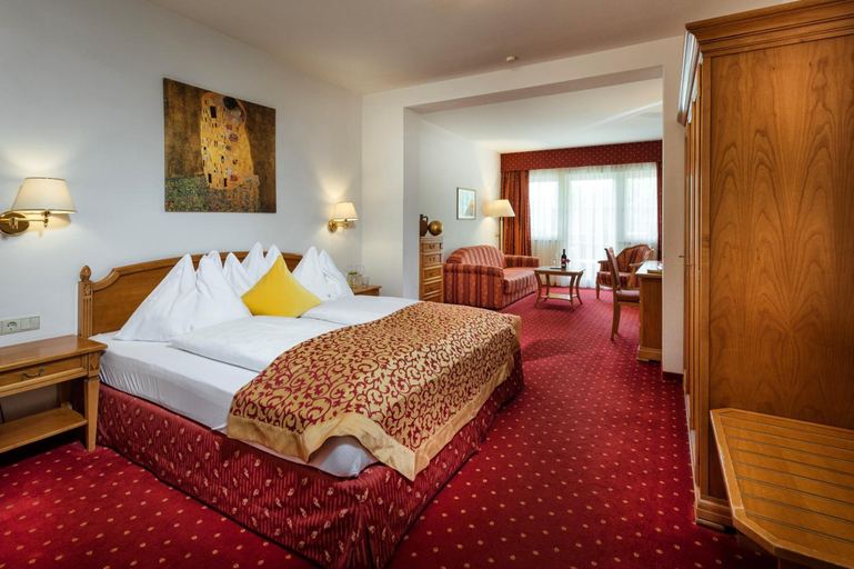 Bedroom 3, Aktiv Relax Hotel Hubertus, Bolzano