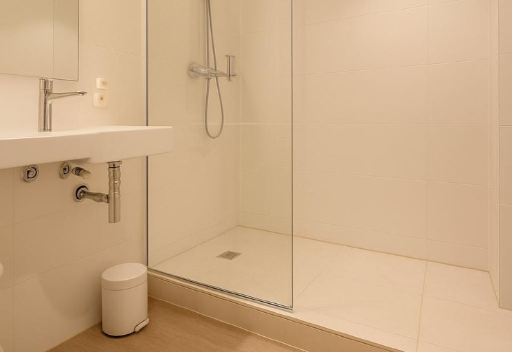 Bathroom 4, Hotel Off, Brabant Wallon