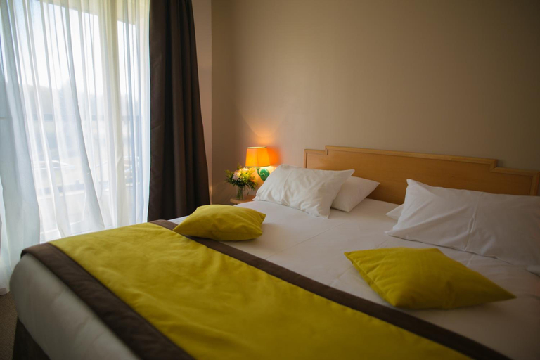 Bedroom 2, Golf Hotel De Mont Griffon, Val-d'Oise