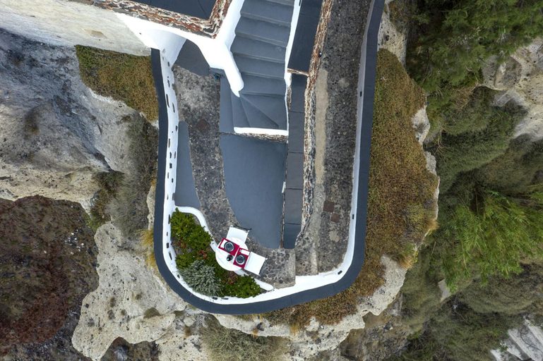 General view 3, Pearl Of Caldera Oia Boutique Hotel, South Aegean