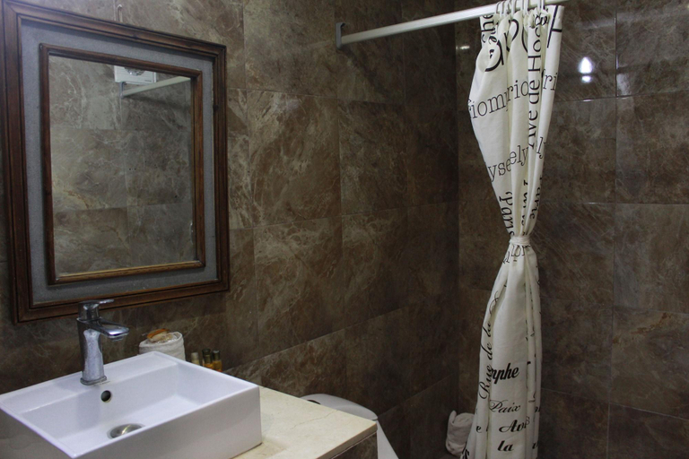 Bathroom 3, Sunlight Hotel, Benito Juárez