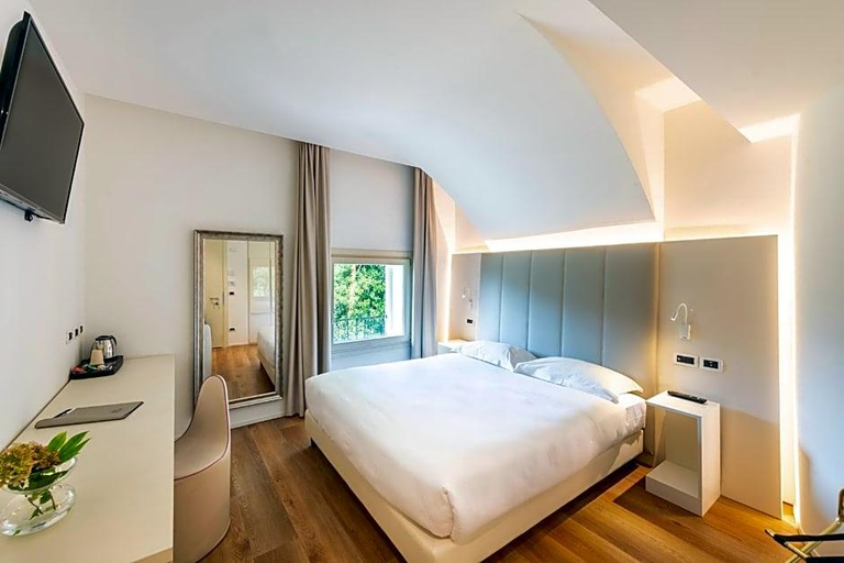 Room 5, Villa I Pini, Arezzo