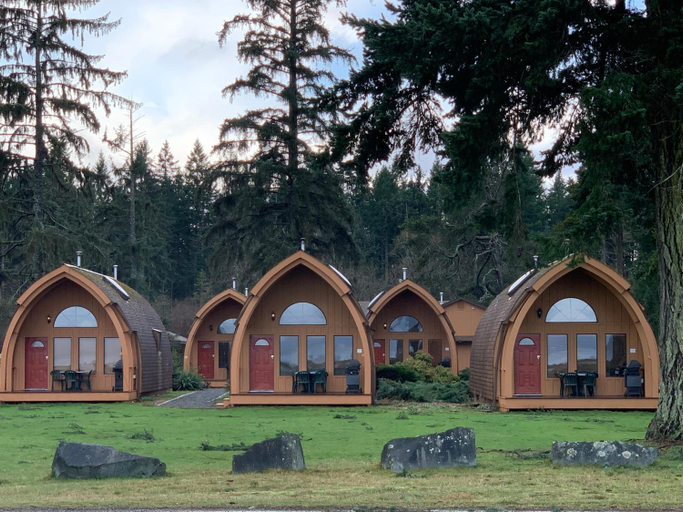 Exterior & Views 1, Oyster Bay Resort, Comox-Strathcona