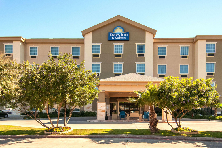 Exterior & Views 1, Comfort Inn Suites Att, Bexar