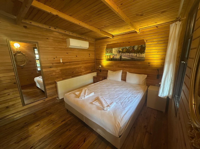 Bedroom 5, Yeldegirmeni Bungalow Hotel, Fethiye