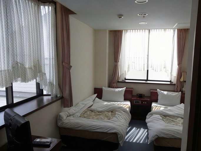 Bedroom 4, Izumi Ryokan, Asago