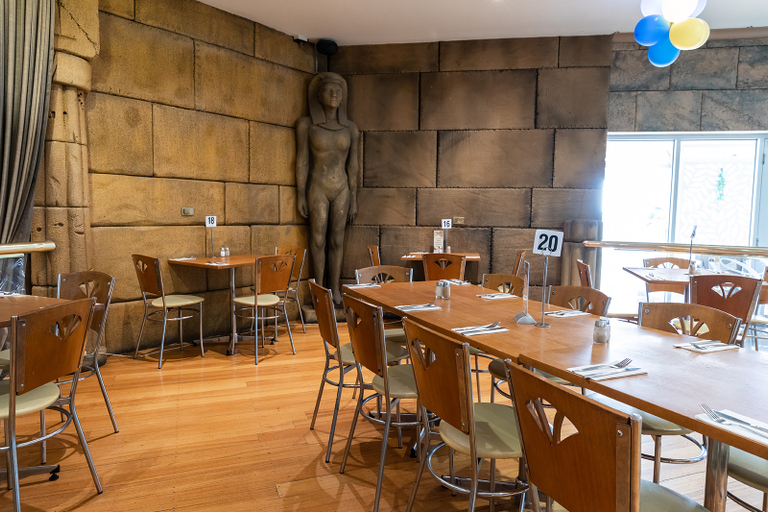 Restaurant, Sphinx Hotel, Corio - Inner