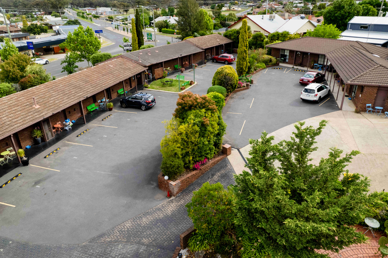 Exterior & Views 2, Bristol Hill Motor Inn, C. Goldfields  - M'borough