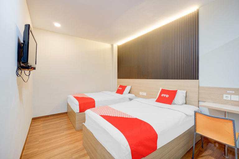 Room 3, Hotel O Tanjung Duren Near Mall Citraland, West Jakarta
