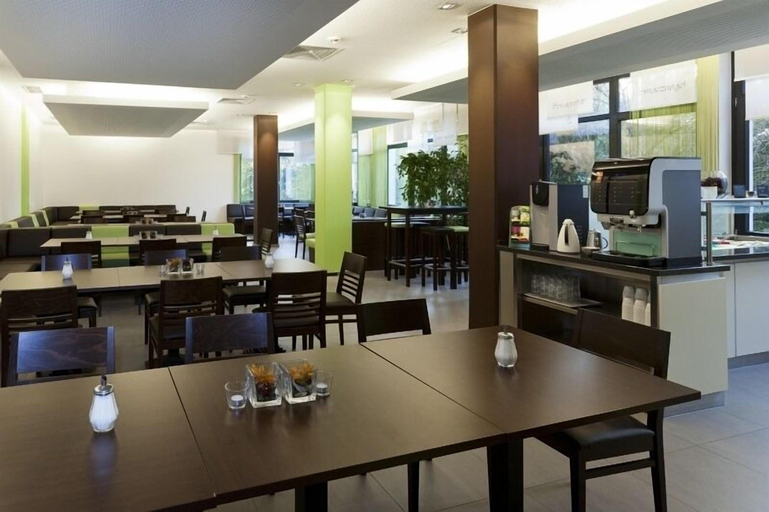 Food & Drinks 5, Jugendherberge Köln-Riehl - City Hostel, Köln
