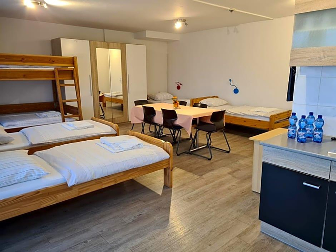 Room 3, Gv Stehaus Havuloch Pfalz, Bad Dürkheim