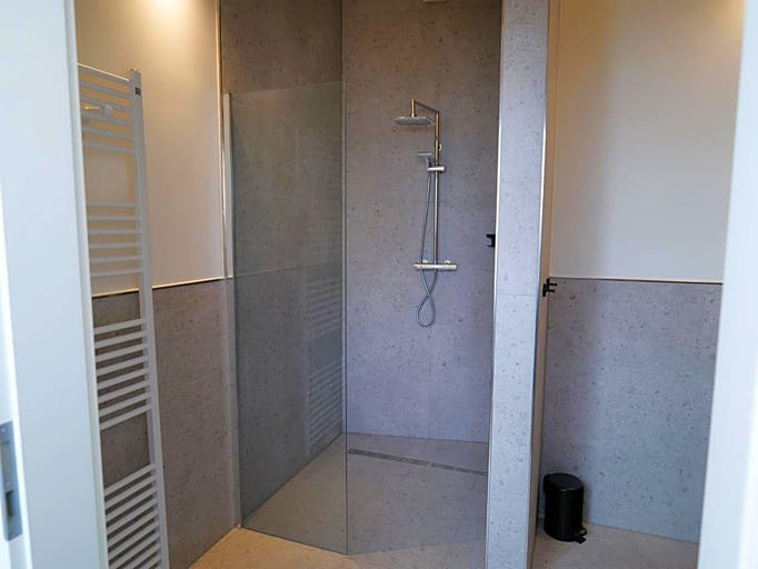 Bathroom 4, Boutique Hotel, Lippe