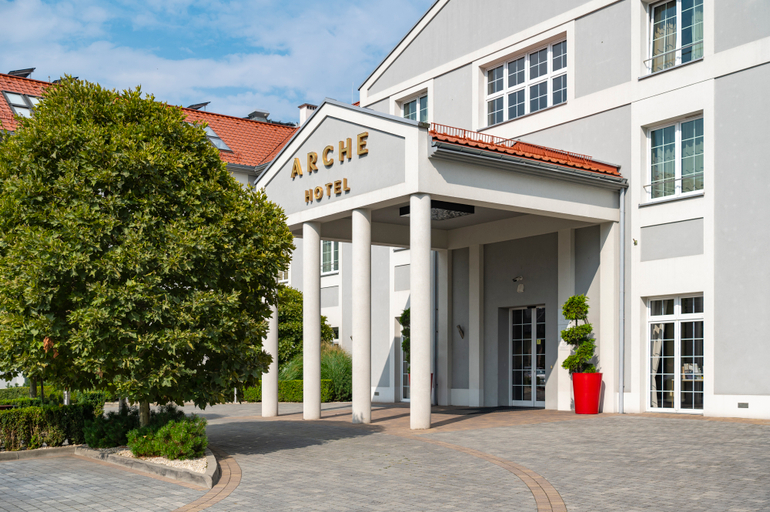 Exterior & Views 1, Arche Hotel Częstochowa, Częstochowa City