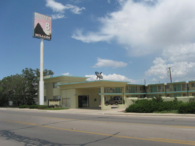 Exterior & Views 2, Motel 8 Willcox, Cochise