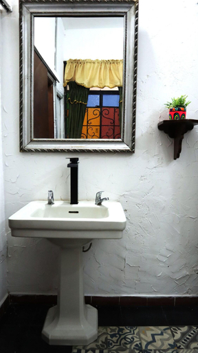Bathroom 5, Hotel Galera A Casa De La Luz, Santafé de Bogotá