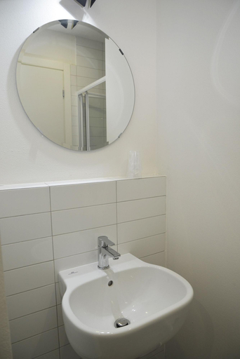 Bathroom 5, La Casa Ritrovata, Brescia