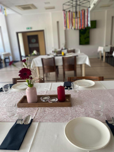 Food & Drinks 4, Hotel Alpex View, Zabrze