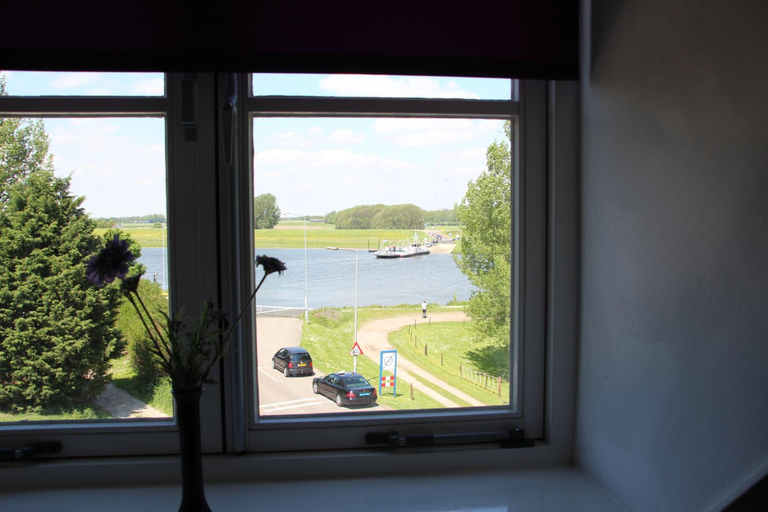 Exterior & Views 2, T Veerhuys, Buren