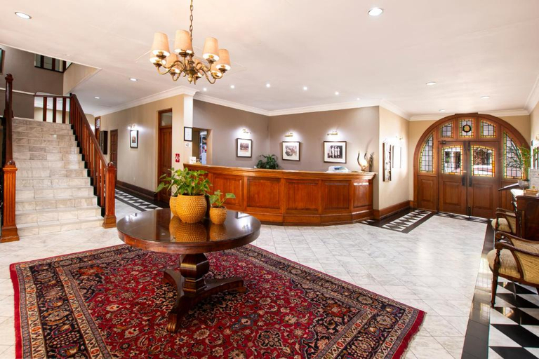 Public Area 4, Queen’s Hotel By Bon Hotels, Eden