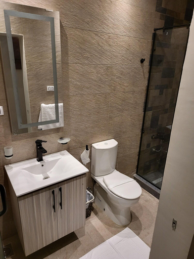 Bathroom 5, STEPS IN Pyramids View, Al-Ahram