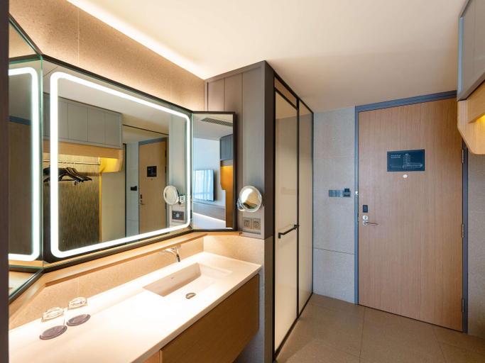 Bathroom 4, Novotel Shanghai Hongqiao Gubei, Shanghai