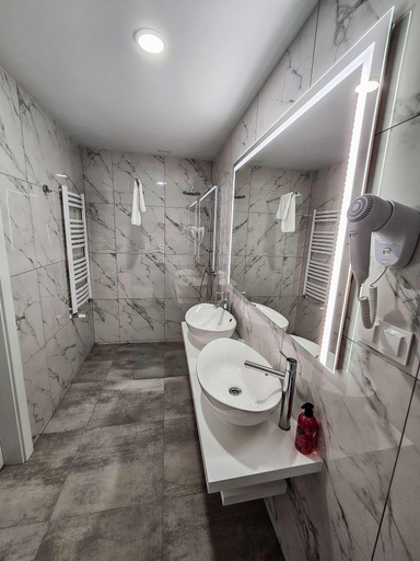 Bathroom 4, Tulip Inn Zyrardow, Grodzisk Mazowiecki