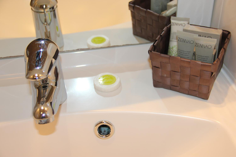 Bathroom 3, Le Panorama, Haute-Savoie