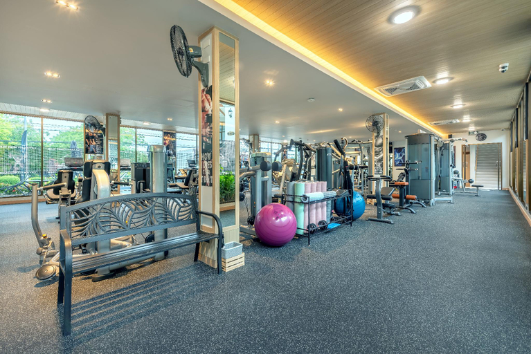 Sports and Entertainment 3, Az Sunrise Resort & Fitness Club, Pulau Phuket