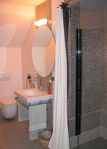 Bathroom 4, Da Nicola, Padua