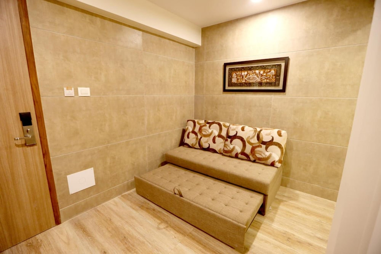 Others 4, Silverador Boutique Hotel, Thane