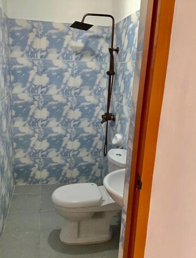 Bathroom 5, AS Ilaya Resort powered by Cocotel, Nasugbu