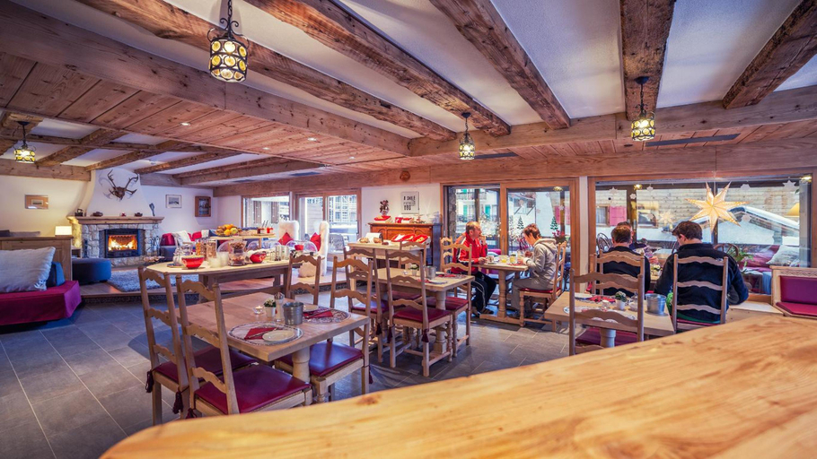 Food & Drinks 5, Hotel Mirabeau, Entremont