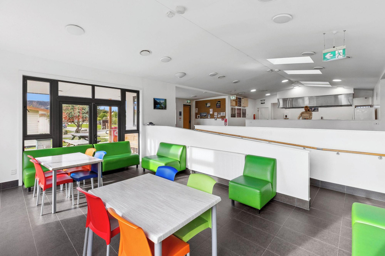 Restaurant 5, Hampshire Holiday Parks Wanaka, Queenstown-Lakes