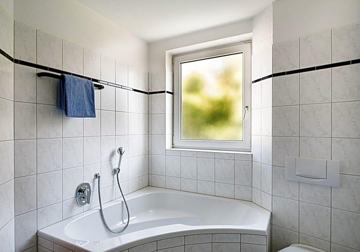 Bathroom 5, Garni Hotel Sailer Hotel Sailer S Villa, Rottweil