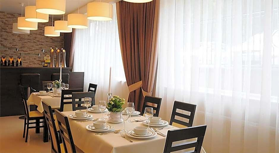 Food & Drinks 4, Hotel Klaudia, Sucha