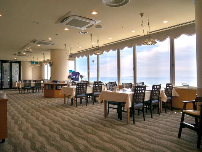 Food & Drinks 5, Wisterian Life Club Atami, Atami